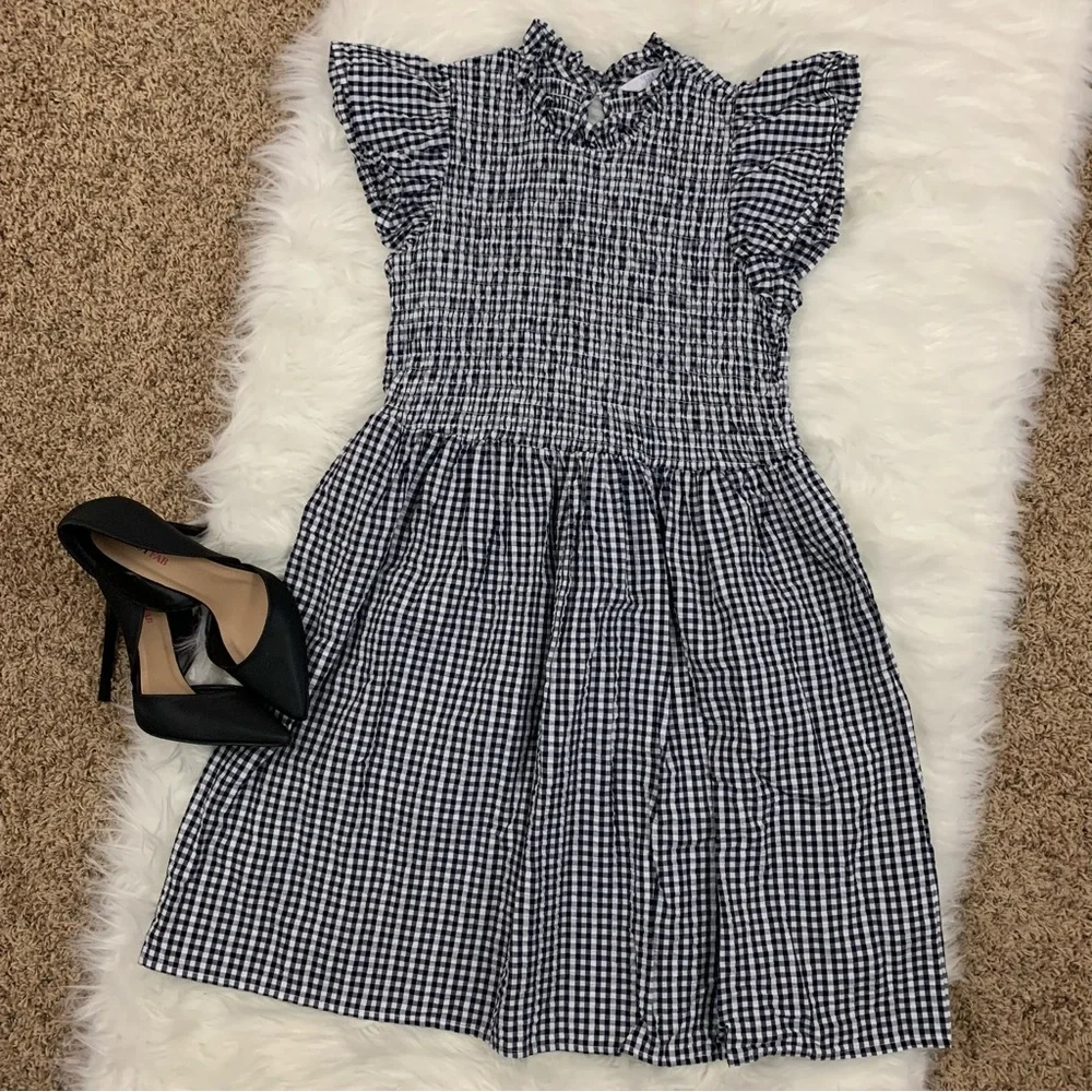 Time and Tru Black and White Plaid Smocked Ruffle Dress - Picture 7 of 15